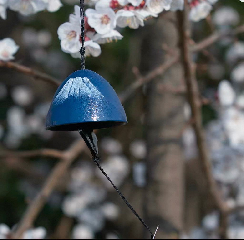 Japanese Mount Fuji Cast Iron Wind Chime Garden Decor
