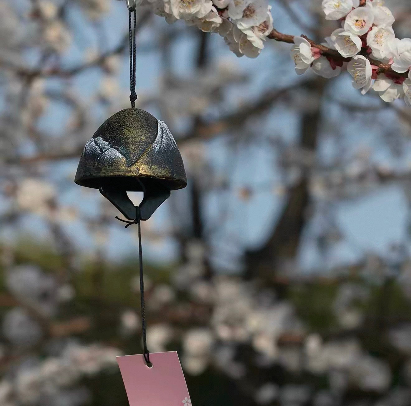 Japanese Mount Fuji Cast Iron Wind Chime Garden Decor